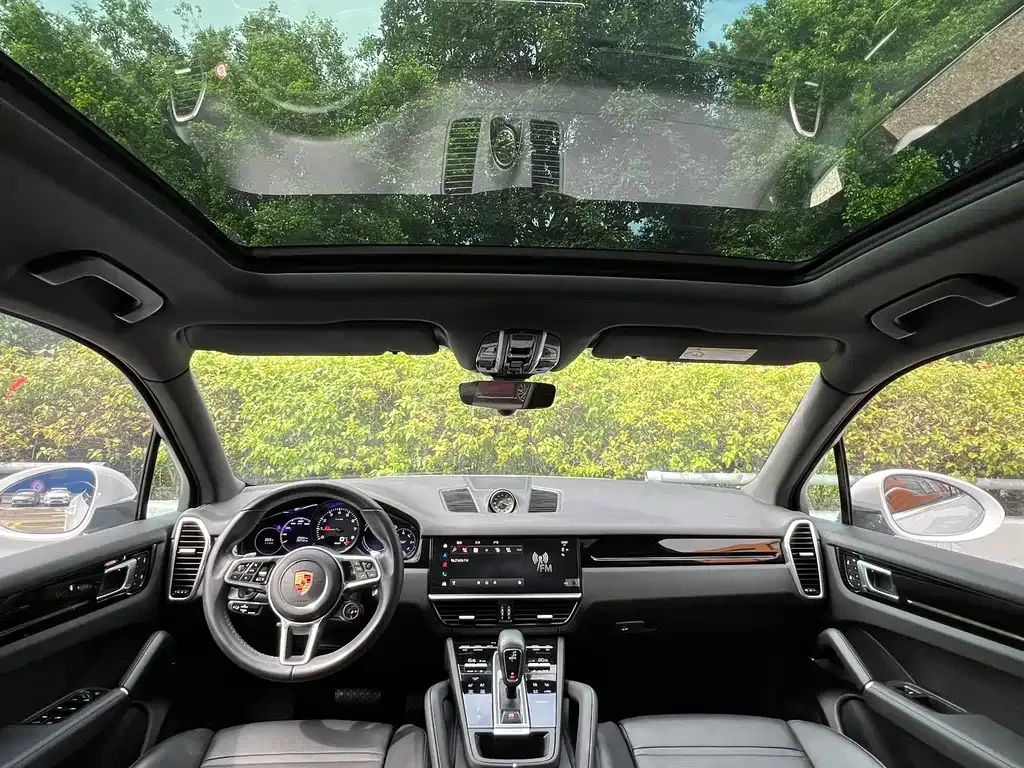 Porsche Cayenne Hybrid — фото 10