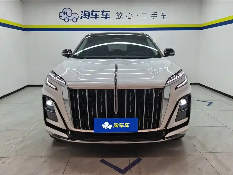 Hongqi HS3 — фото 4
