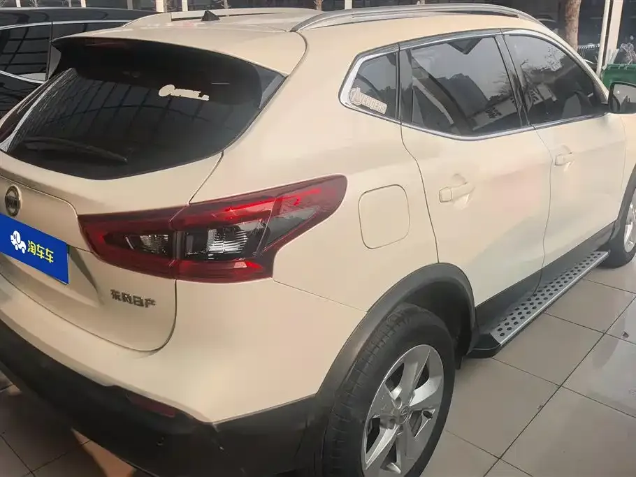 Nissan Qashqai — фото 2