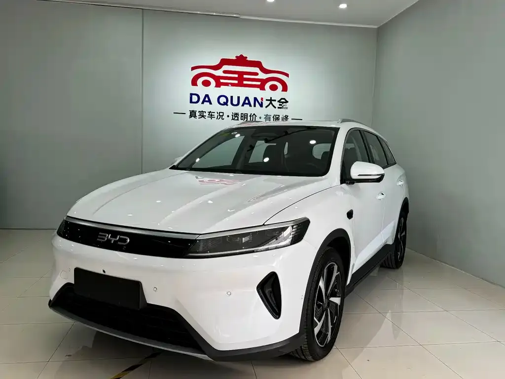 BYD Seal 05 DM-i — фото 1