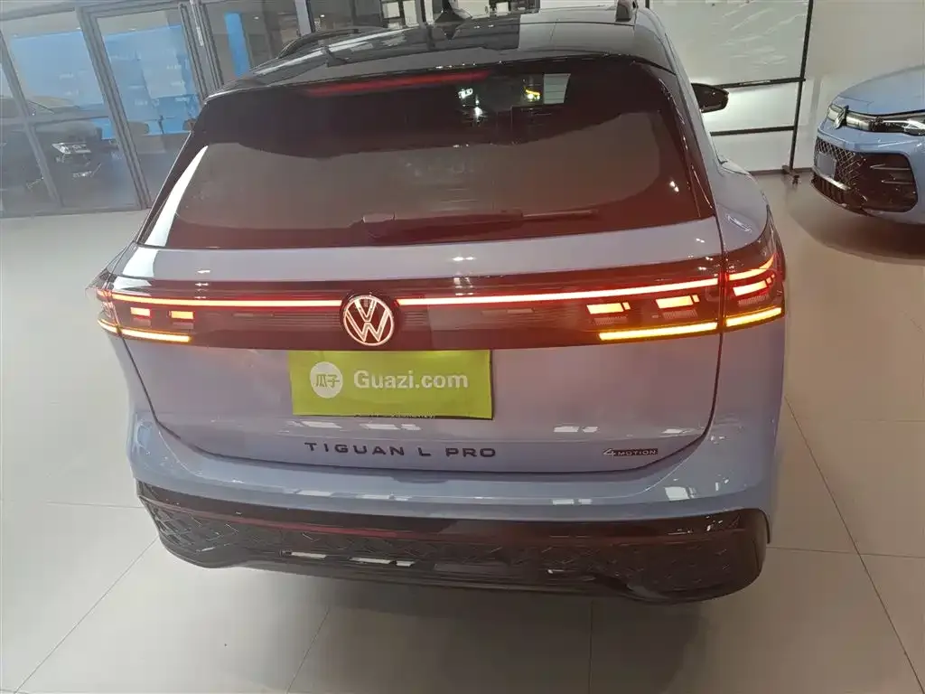 Volkswagen Tiguan L — фото 2