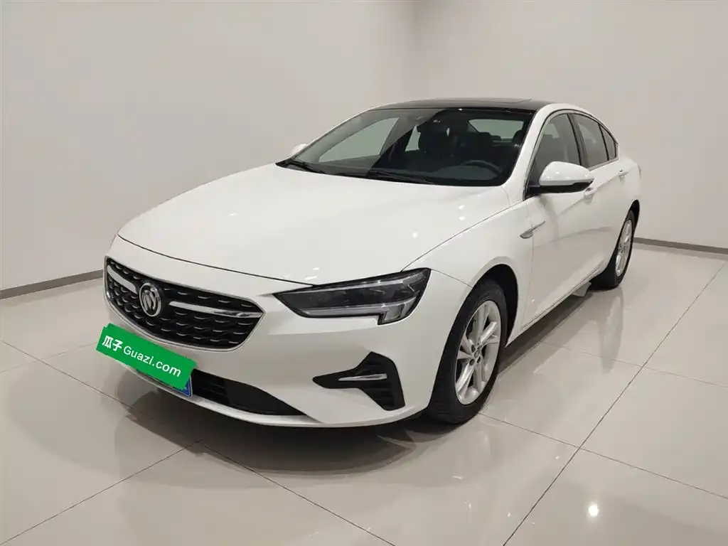 Buick Regal — фото 1