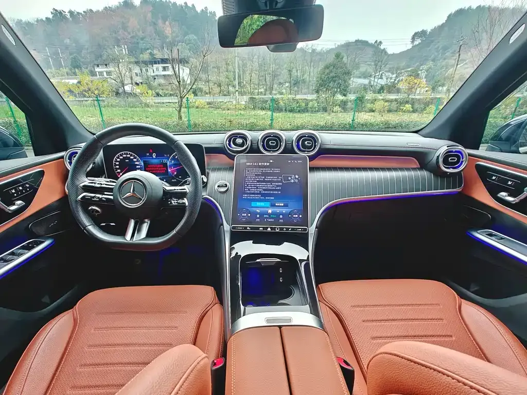 Mercedes-Benz GLC — фото 2