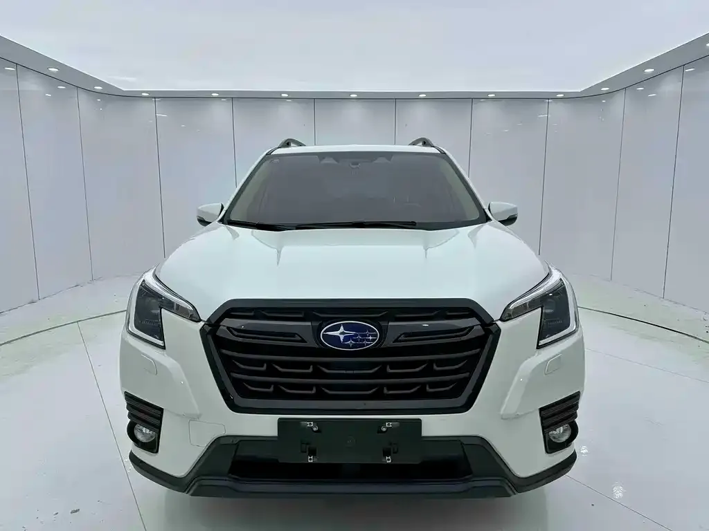 Subaru Forester — фото 3