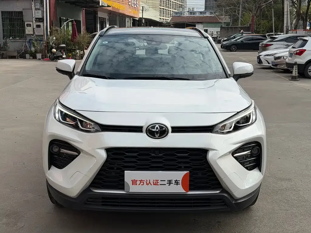 Toyota Wildlander — фото 6