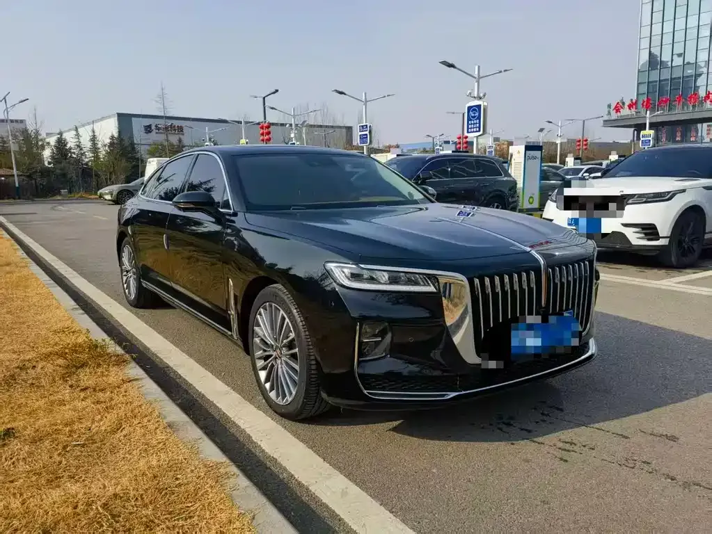 Hongqi H9 — фото 6