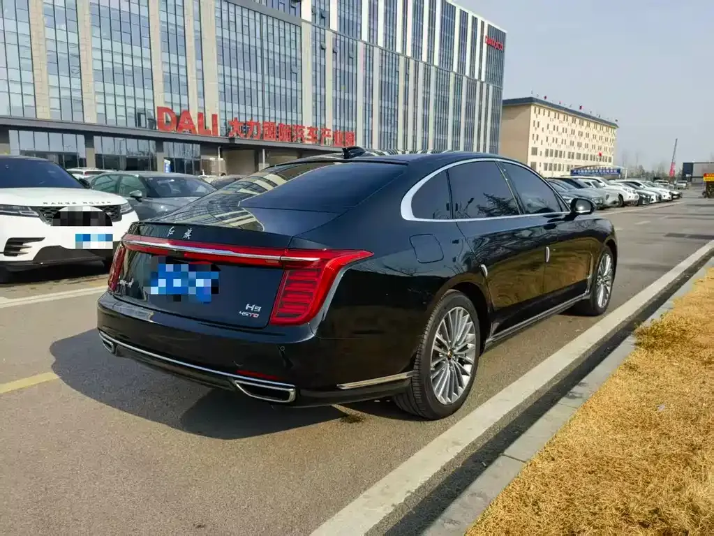 Hongqi H9 — фото 10