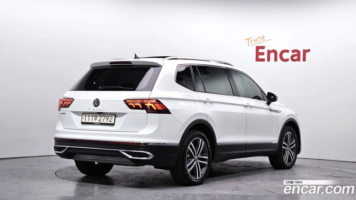 Volkswagen Tiguan — фото 4