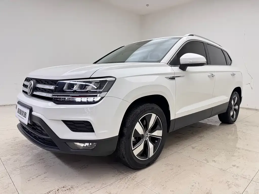 Volkswagen Tharu — фото 1