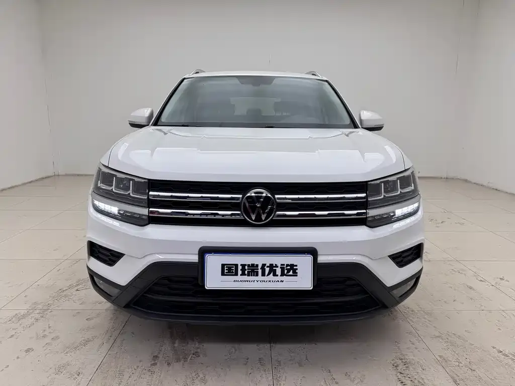Volkswagen Tharu — фото 8