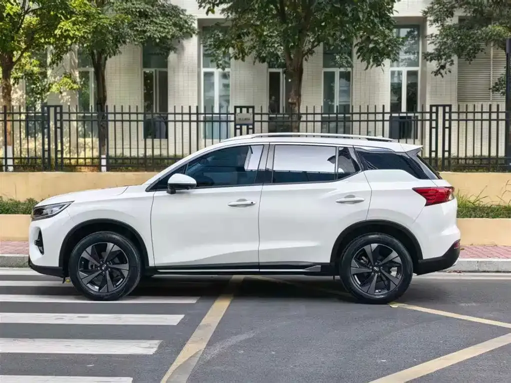 GAC Motor Trumpchi GS4 — фото 10