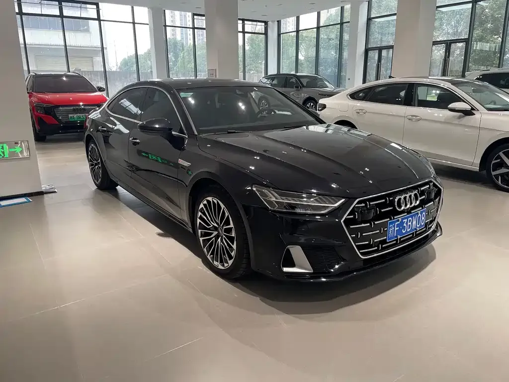 Audi A7L — фото 4
