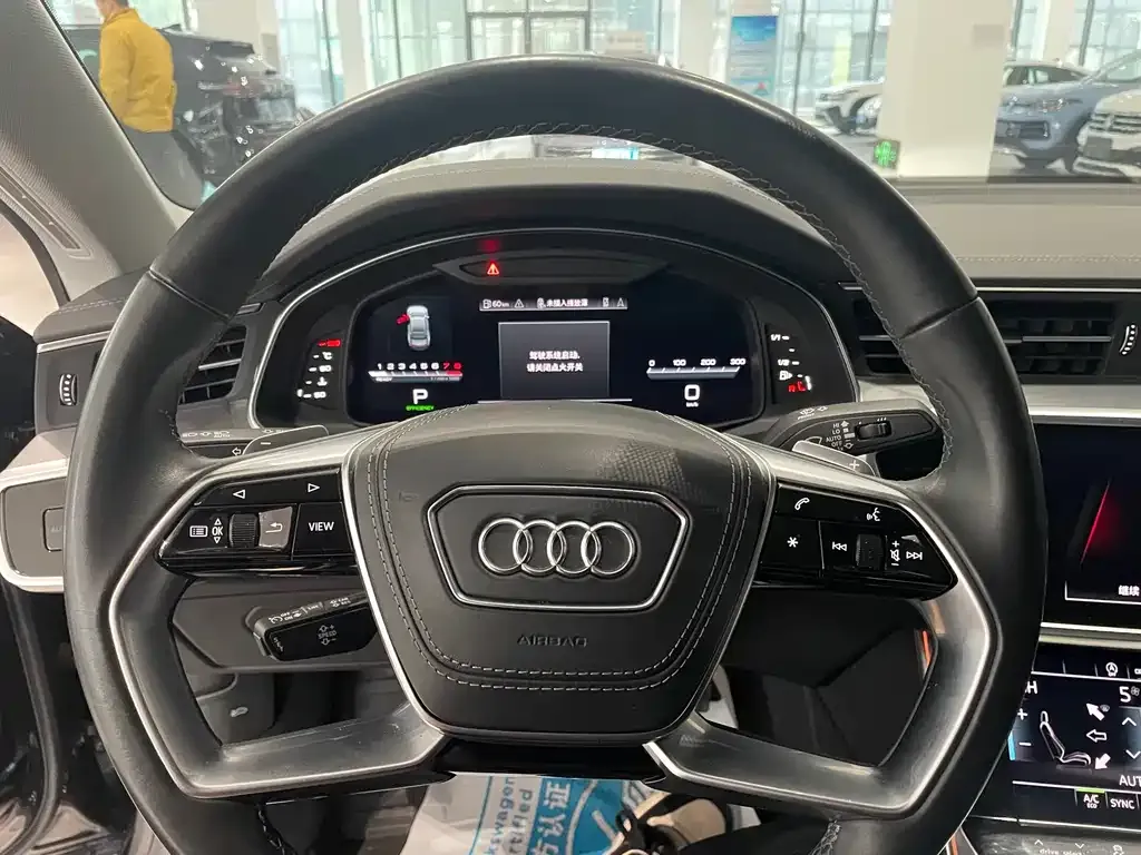 Audi A7L — фото 2
