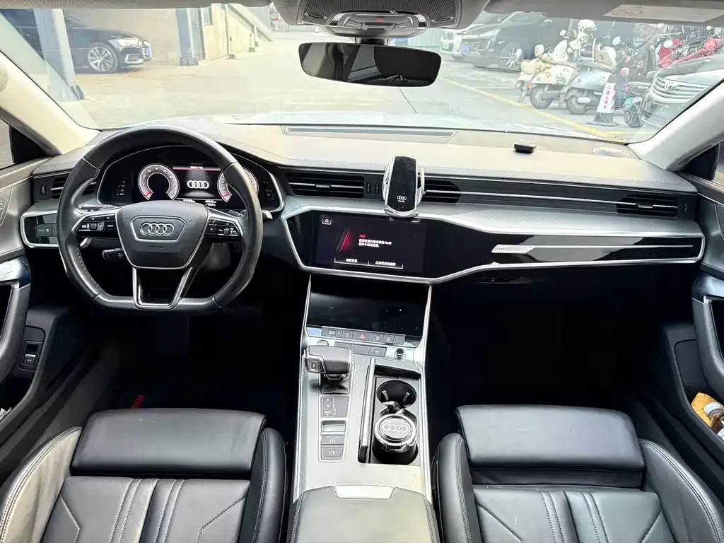 Audi A7 — фото 4