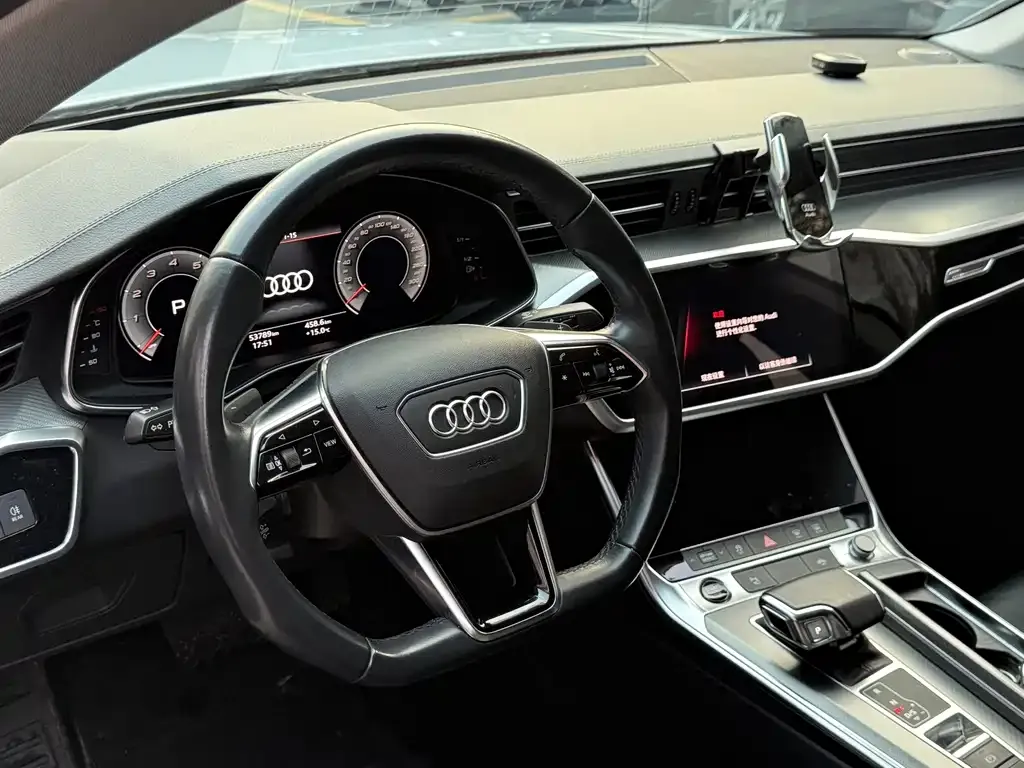 Audi A7 — фото 5