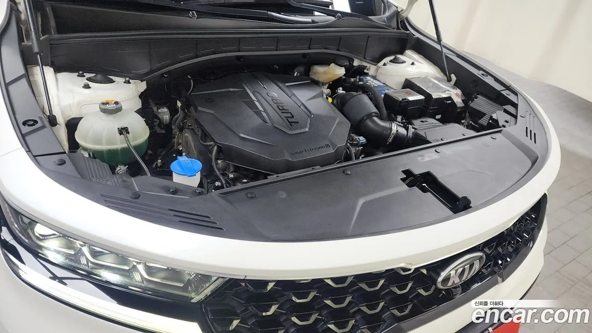 Kia Sorento — фото 9