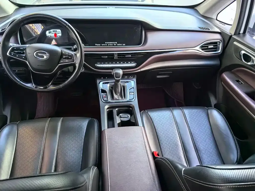 GAC Motor Trumpchi M6 — фото 8