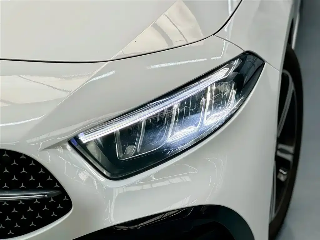 Mercedes-Benz A-Class — фото 10