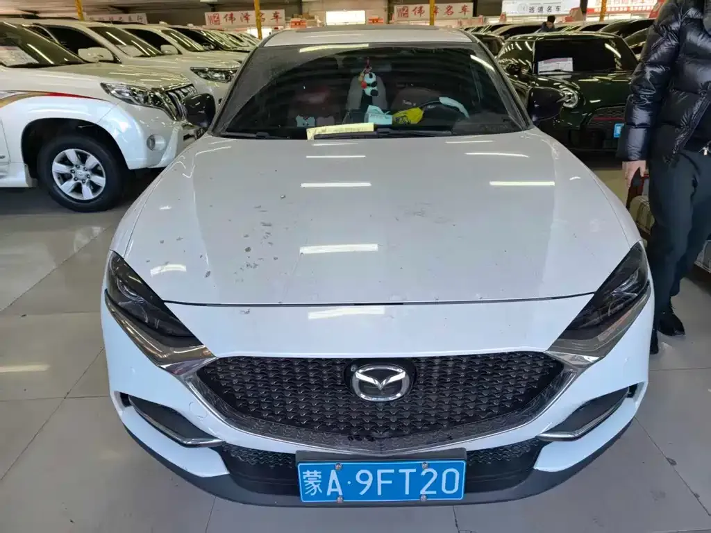 Mazda CX-4 — фото 1