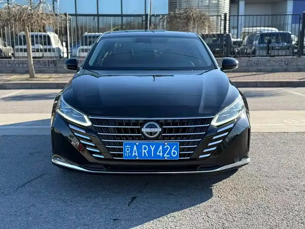 Nissan Teana — фото 4