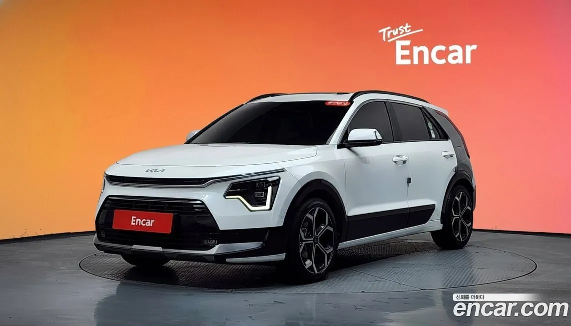 Kia Niro — фото 1