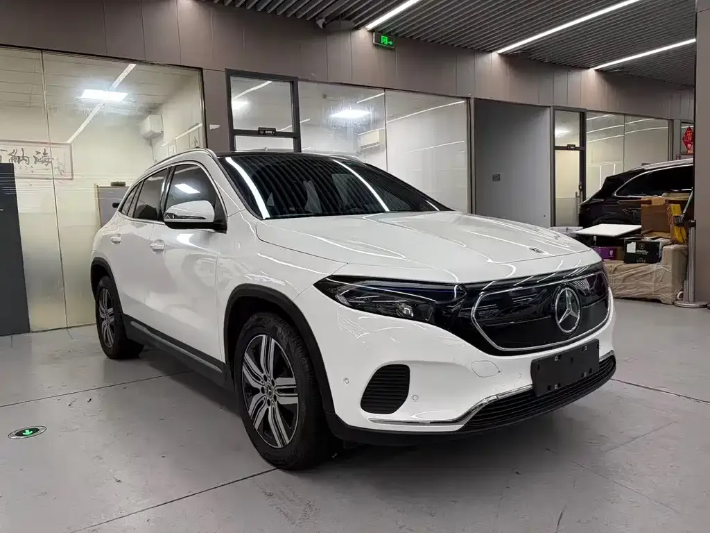 Mercedes-Benz EQA — фото 4