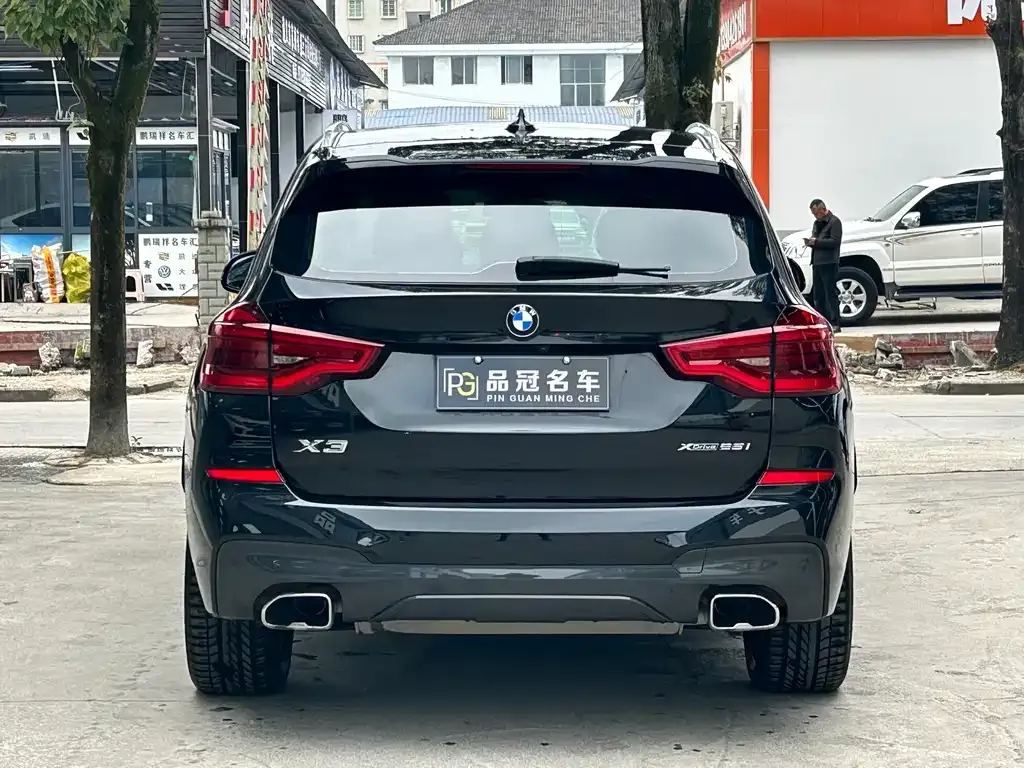 BMW X3 — фото 9
