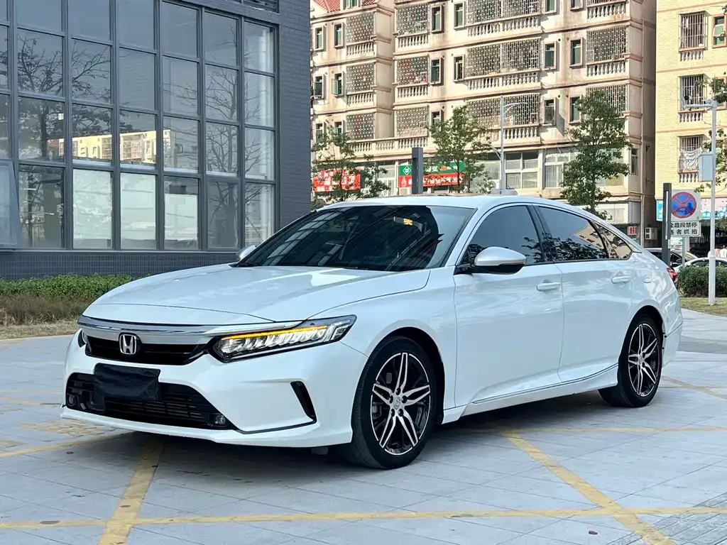 Honda Inspire — фото 1