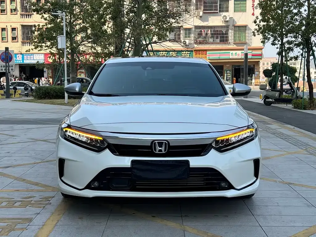 Honda Inspire — фото 4