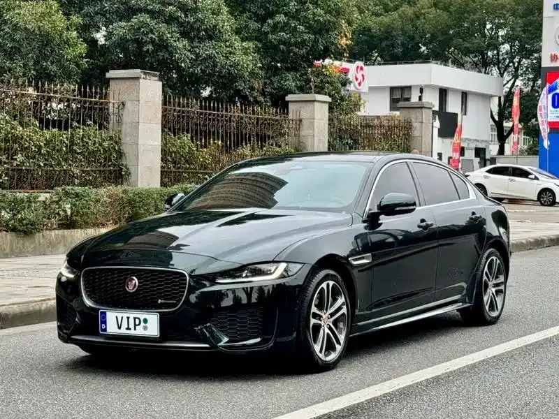 Jaguar XEL — фото 1