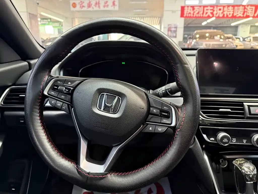 Honda Inspire — фото 6