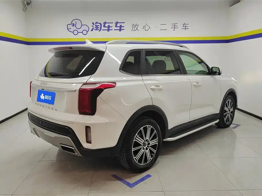 Kia Sportage — фото 8