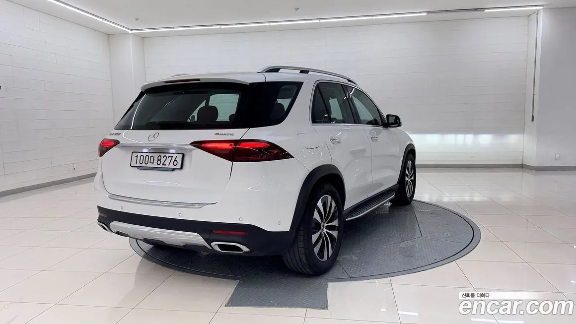 Mercedes-Benz GLE-Class — фото 5