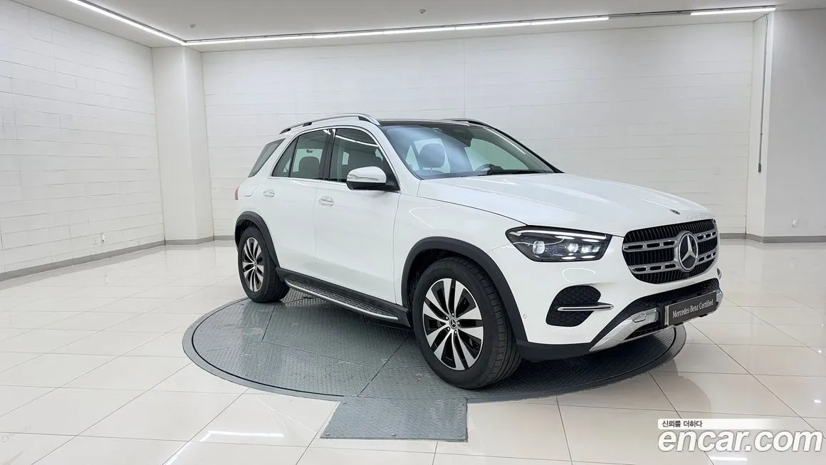 Mercedes-Benz GLE-Class — фото 8