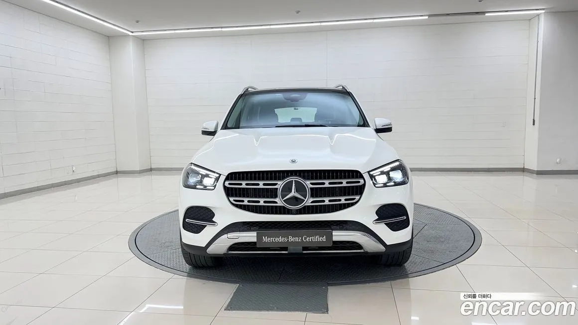 Mercedes-Benz GLE-Class — фото 6