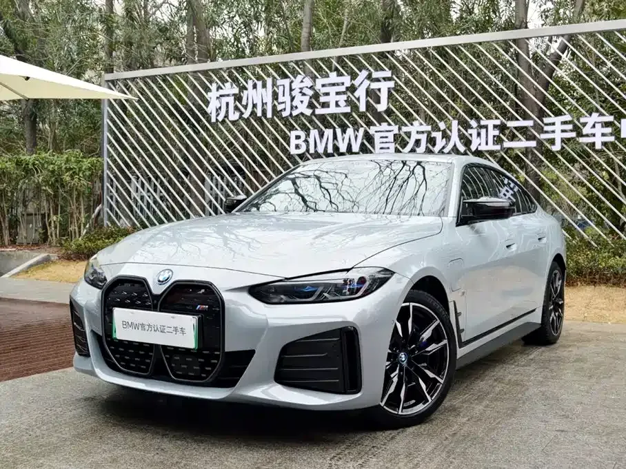 BMW i4 — фото 1