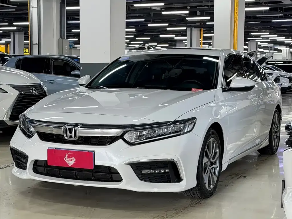 Honda Inspire — фото 1