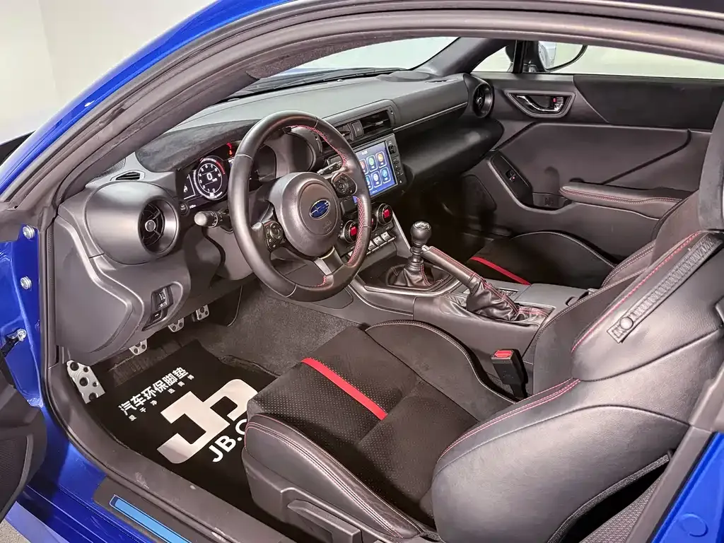 Subaru BRZ — фото 10