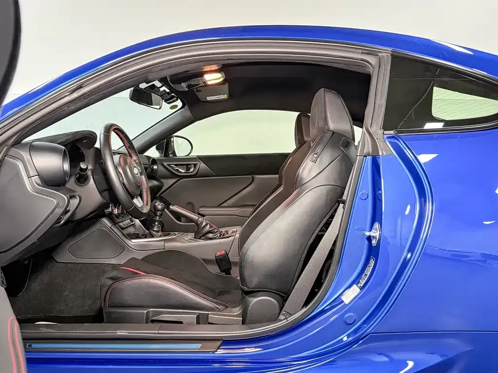 Subaru BRZ — фото 4