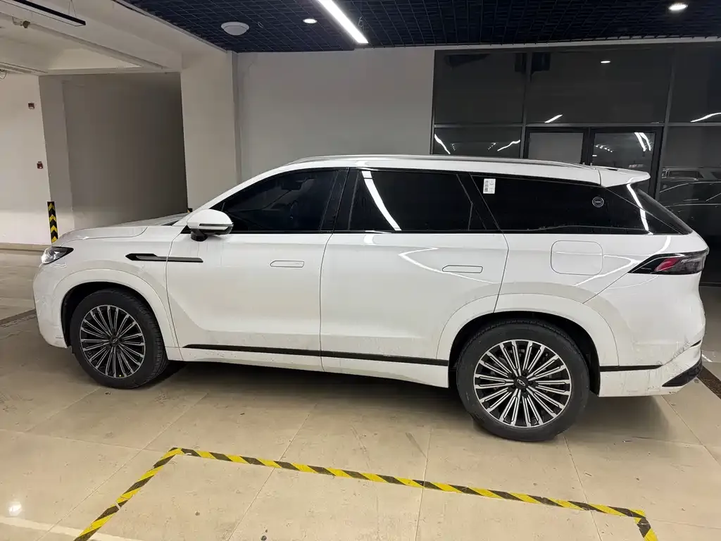 Chery Tiggo 9 C-DM — фото 2