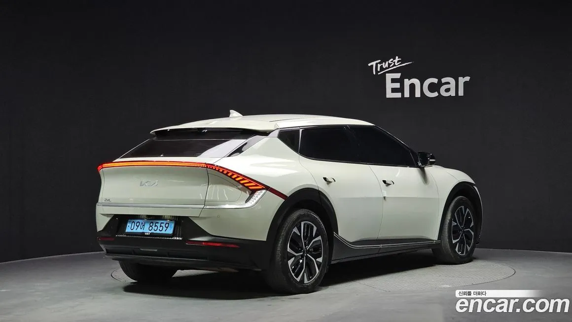 Kia EV6 — фото 3