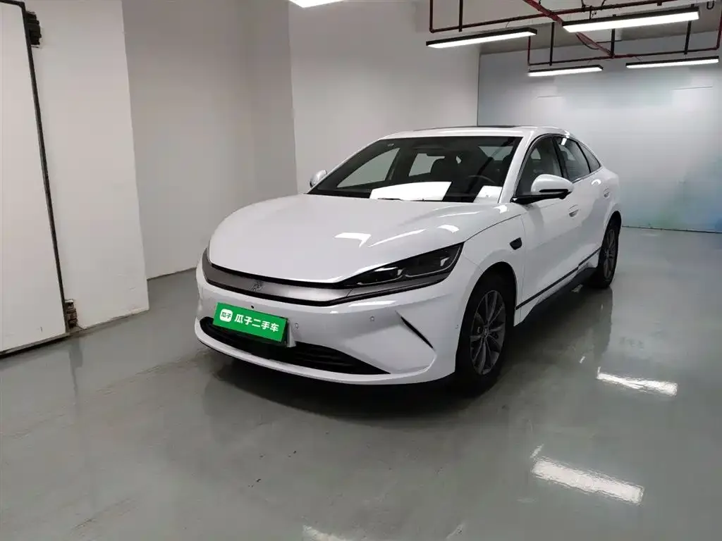 BYD Qin L — фото 1