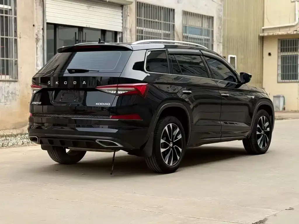 Skoda Kodiaq — фото 5