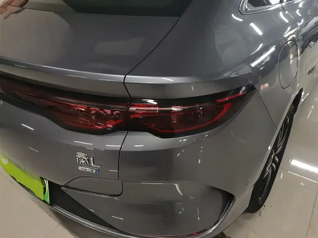 BYD Qin L — фото 2