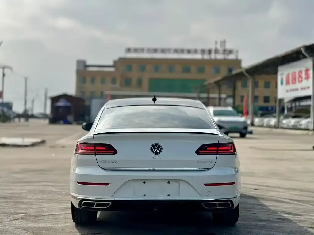 Volkswagen CC — фото 4