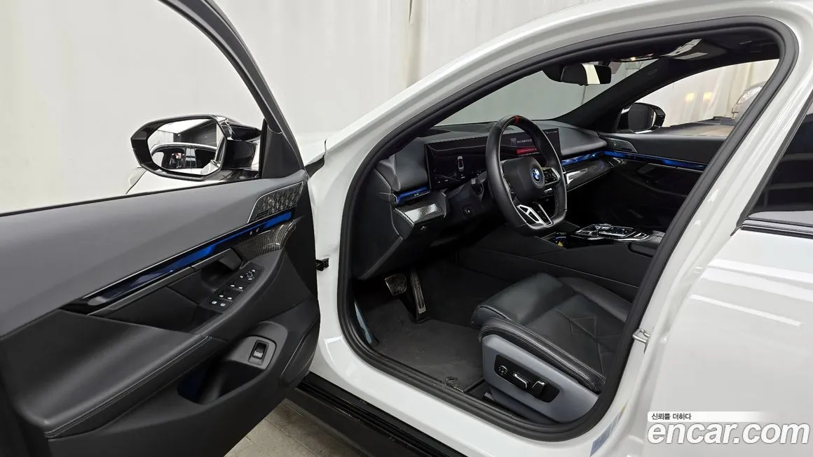 BMW i5 — фото 7