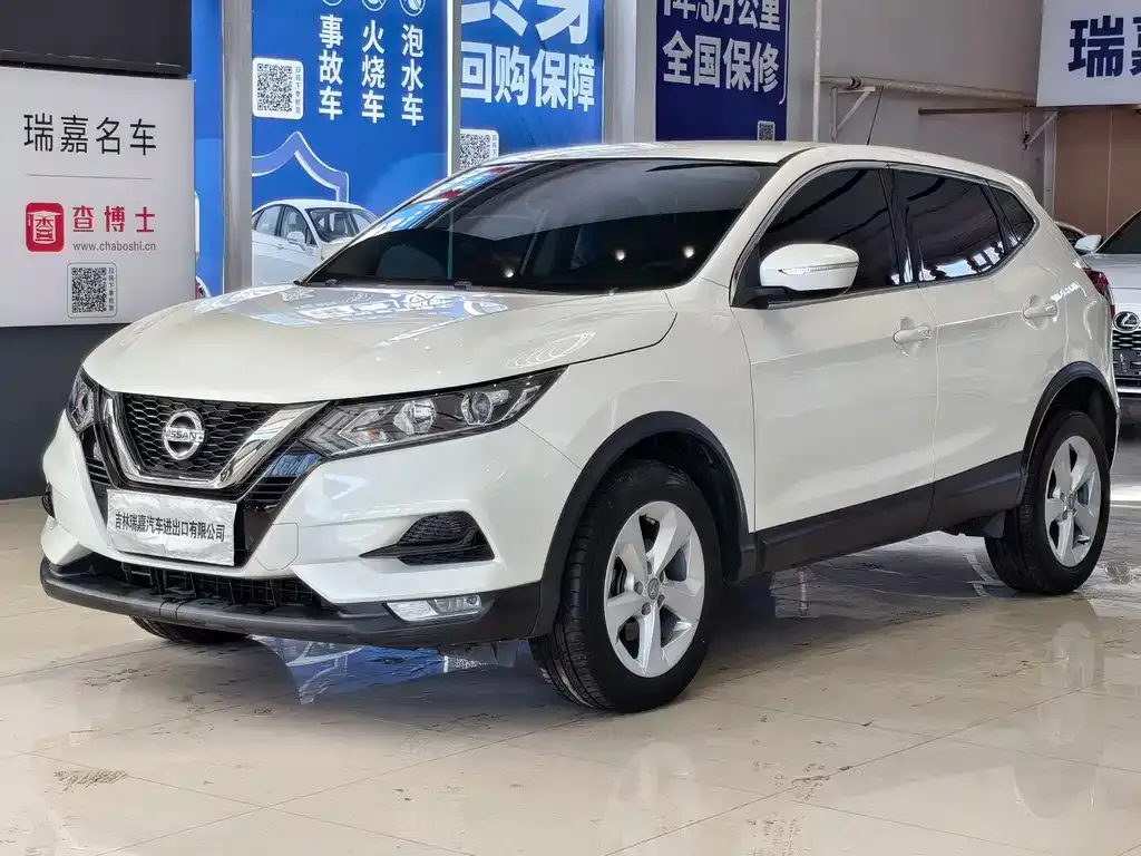 Nissan Qashqai — фото 6