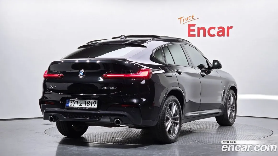 BMW X4 — фото 4