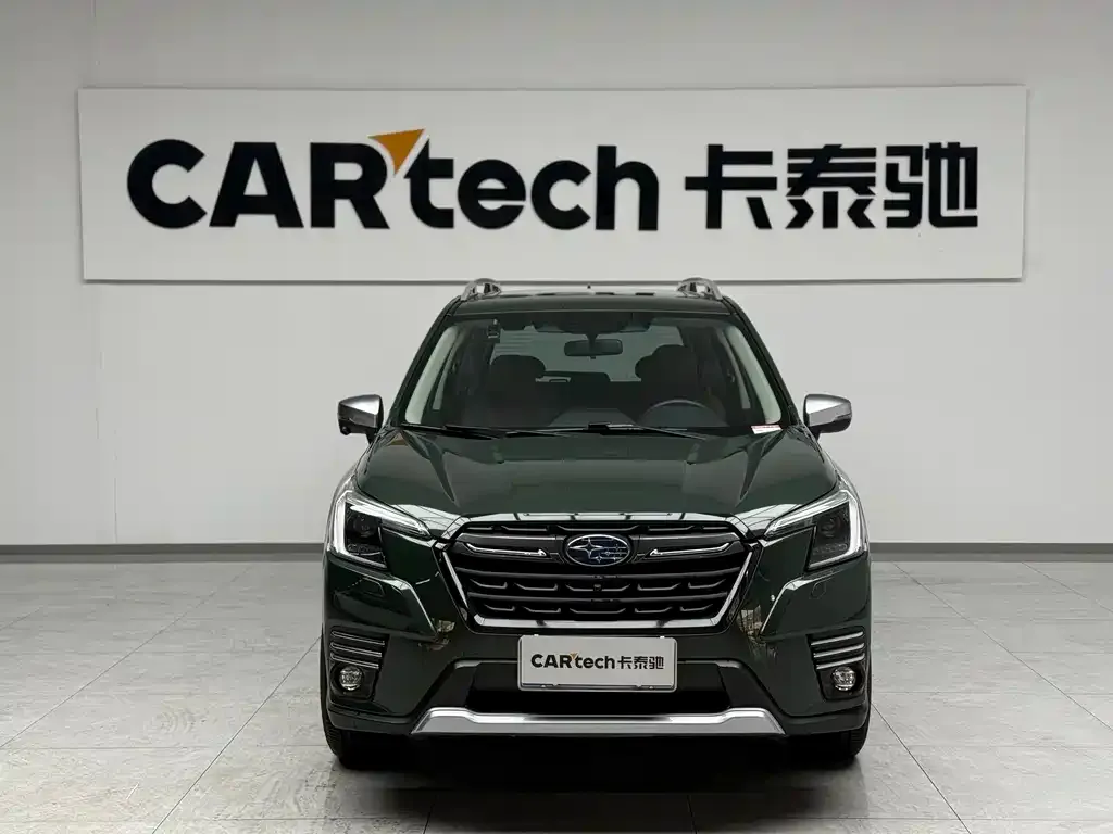 Subaru Forester — фото 2