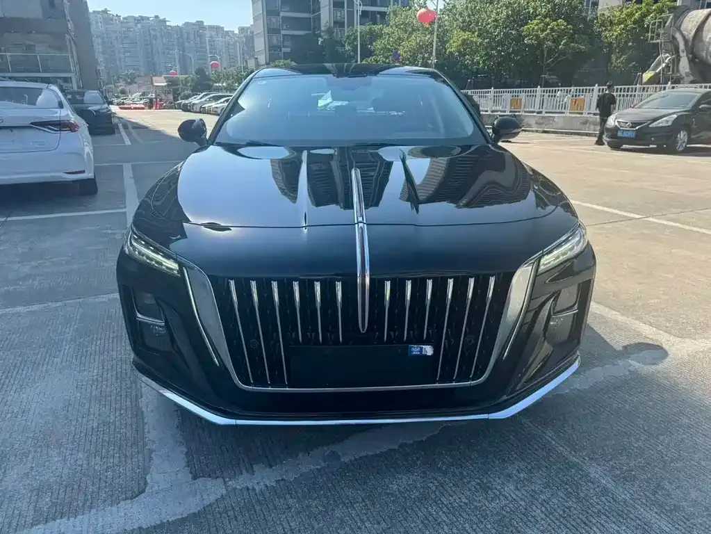 Hongqi H5 — фото 2